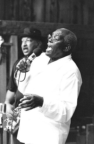 F.C. Native and Gold Record Winner Haywood 