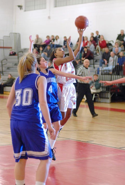 Clarke, Strasburg Stop Mason Girls Hoops